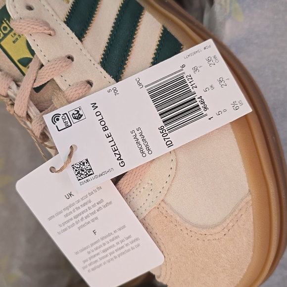 Adidas Originals Women's Gazelle Bold Shoes - Picture 11 of 12